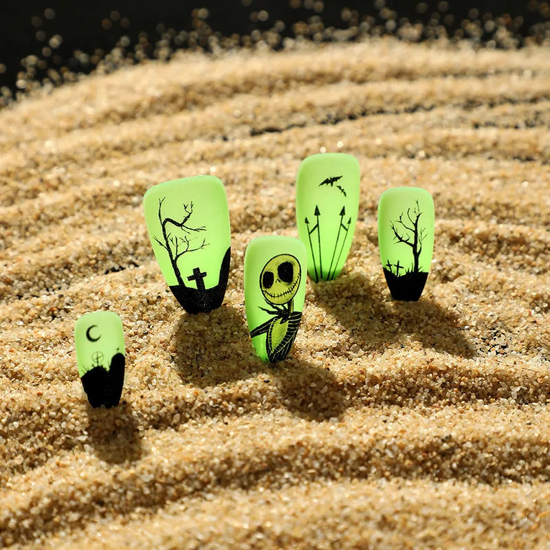 24Pcs Noctilucent skull Fake Nails Almond Long Press On Nails Black Ghost Reusable False Nails Halloween Wearing Nail Decoration