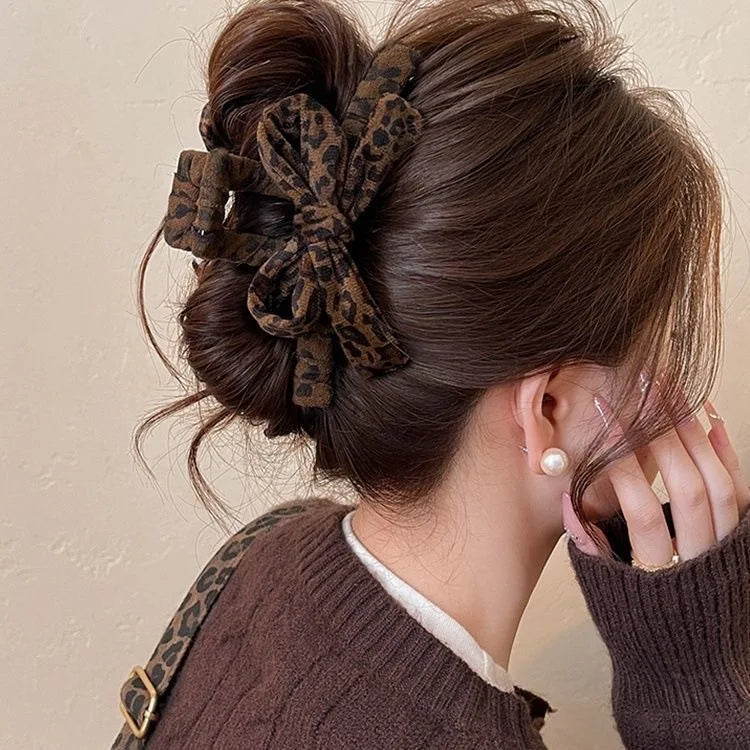 Retro Leopard Print Bow Hair Clip for Women Large Shark Clip for Thick Hair Back of Head Claw Hair Accessory