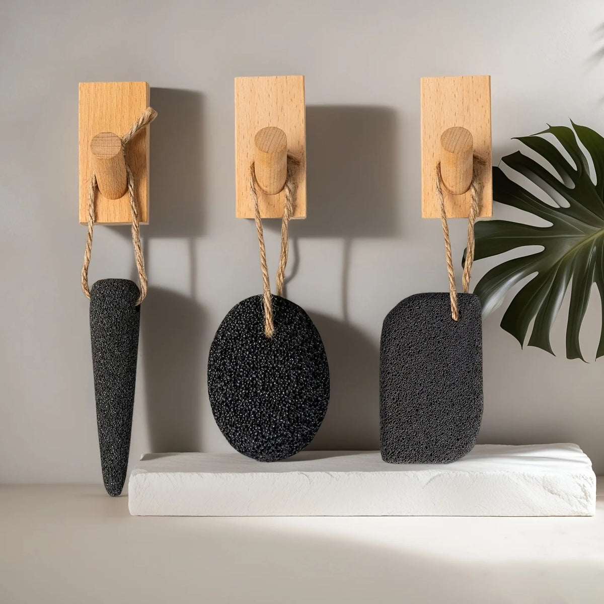 1pc/3pcs Volcanic Pumice Foot Care Tool, Used for Treating Severe Calluses, for Removing Dead Skin from the Feet and Hands, for